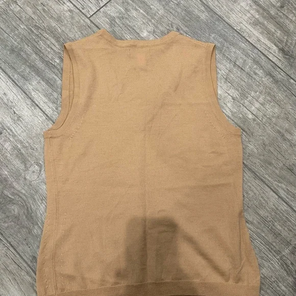 EUC Vest - Picture 2 of 3